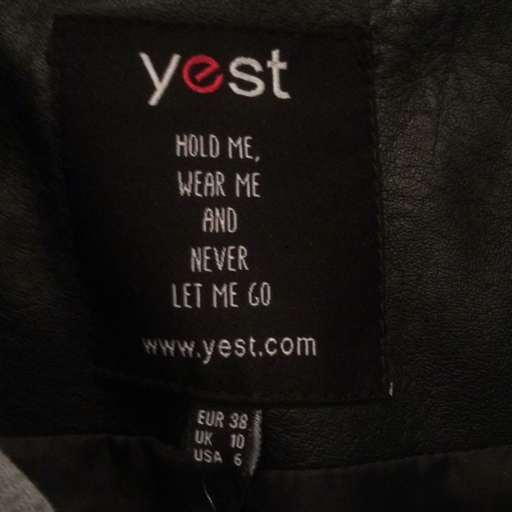 jacket - Picture 2 of 5